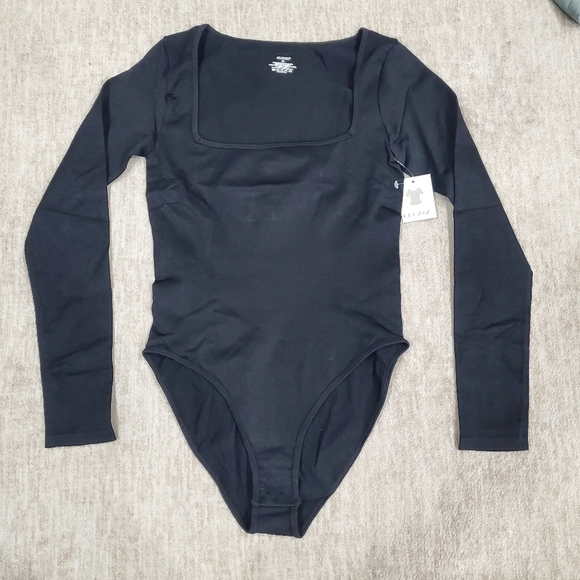 COPY - Tummy Control Shapewear Black Square Neck Top - Picture 2 of 11